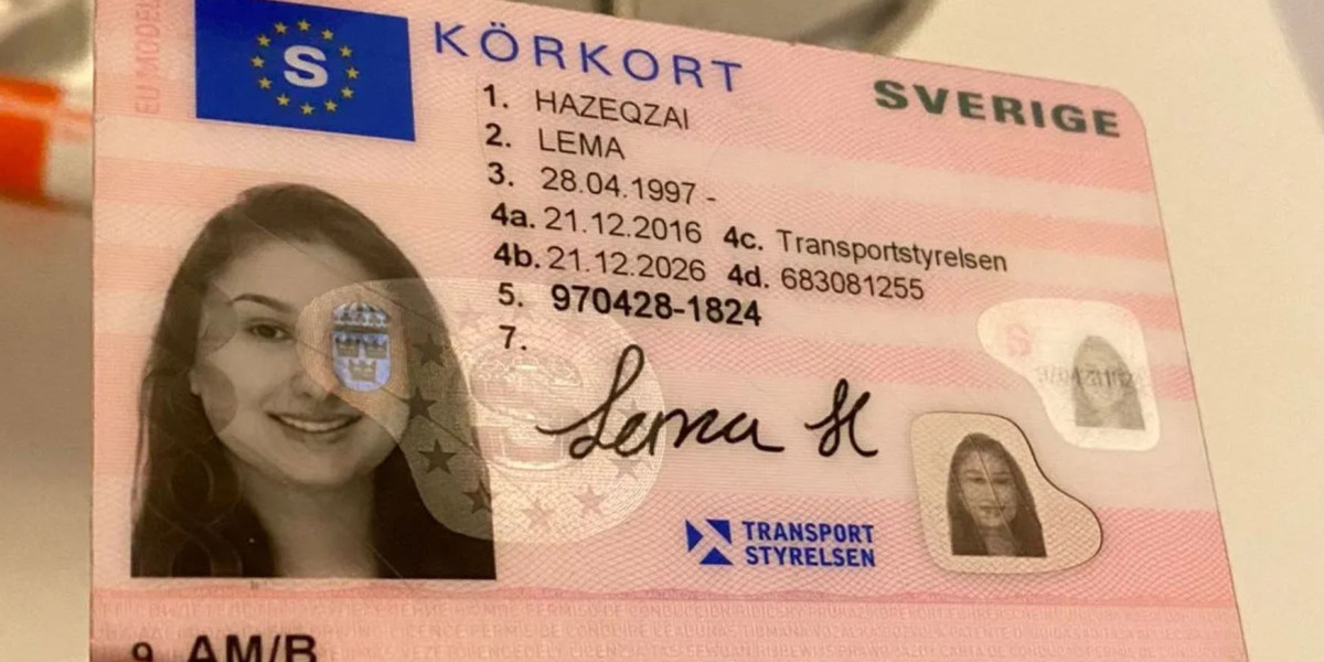 The Driving License on Your CV: A Guide to Highlighting Your Skills